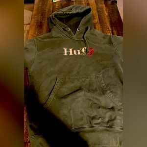 Huf Brand Size medium Forest green color Great shape. It stopped fitting me.